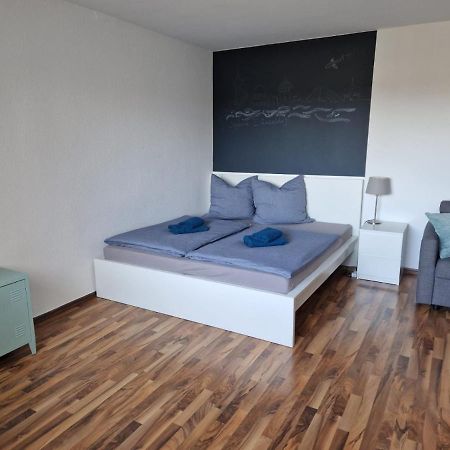 Appartement Well Located Flat With Balcony à Düsseldorf Extérieur photo